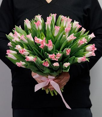 Монобукет из тюльпанов