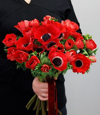 Монобукет из анемонов